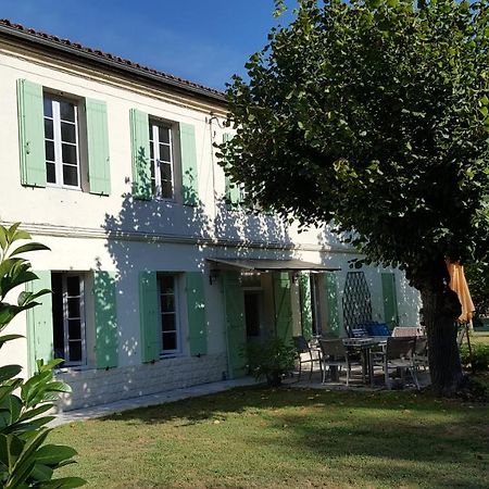 Bed and Breakfast Chez Alexandra Louchats Esterno foto
